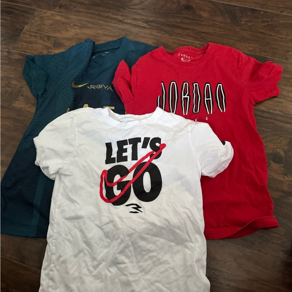 Nike Kids Red, White, and Blue T-Shirt bundle